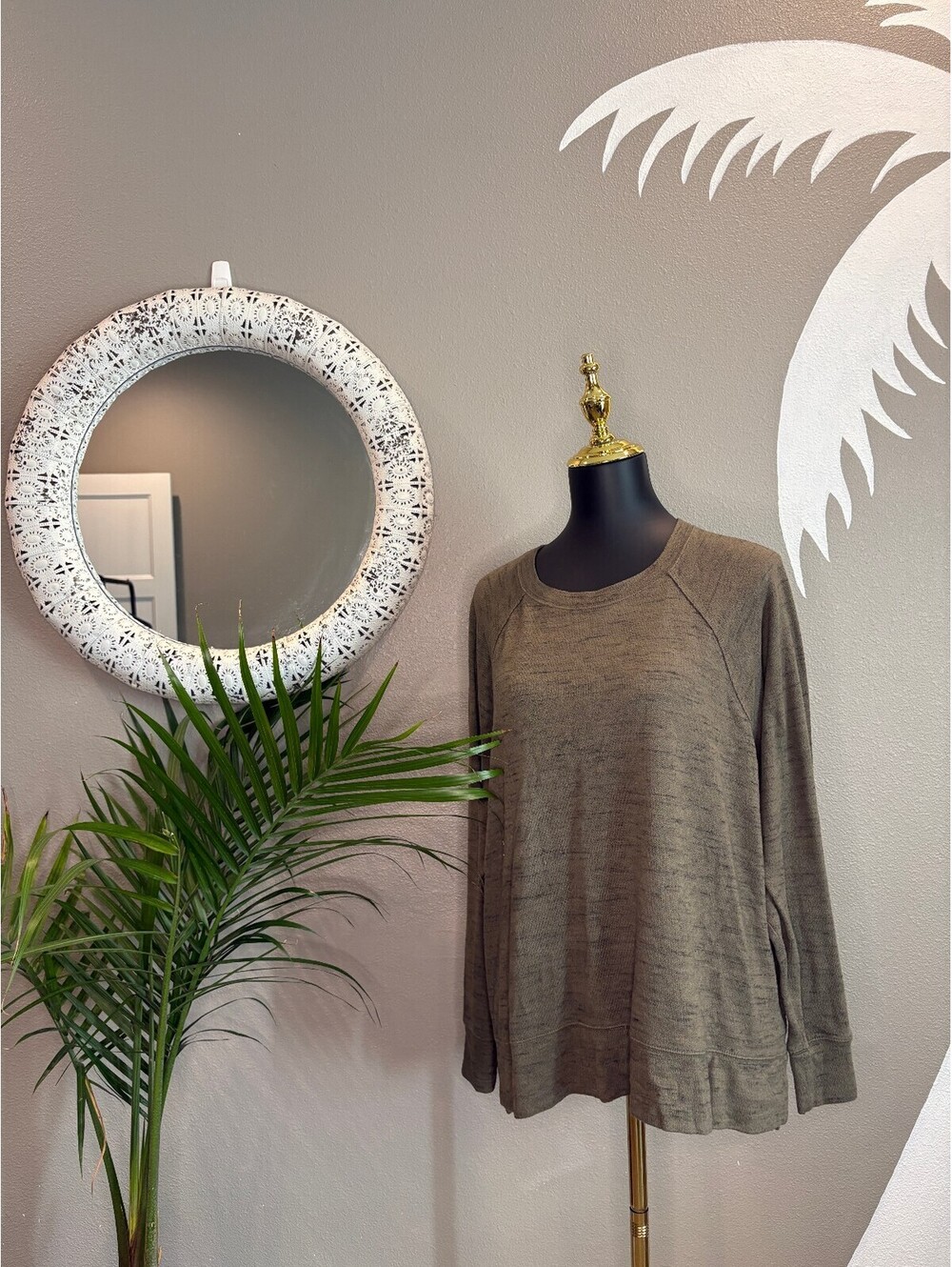 Casual Lightweight Long Sleeve Pullover Sweater in Taupe